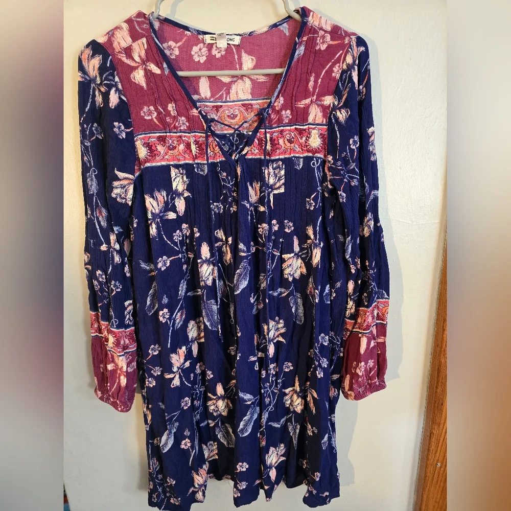 Billabong Just Like You Boho Blue and Pink Floral Pattern Tunic Mini Dress - Picture 2 of 6